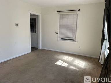 Main picture of 3345 Edgewood Dr