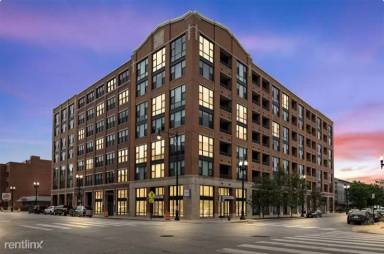 Main picture of 2300 S Michigan Ave