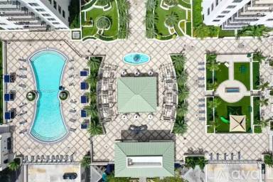 Main picture of Nine At Mary Brickell Village