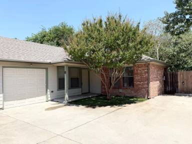 Main picture of 129 Stewart Bend Ct