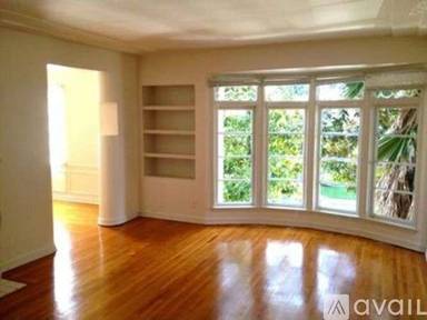 Main picture of 638 1/2 S Ridgeley Dr