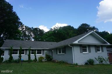 Main picture of 2717 Dresden Ct