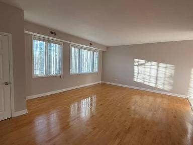 Main picture of 3575 S Archer Ave