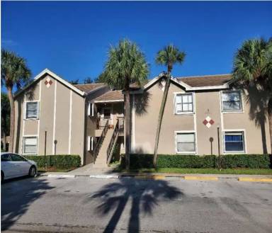 Main picture of 9665 Riverside Dr