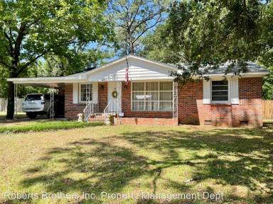 Main picture of 134 General Bullard Ave