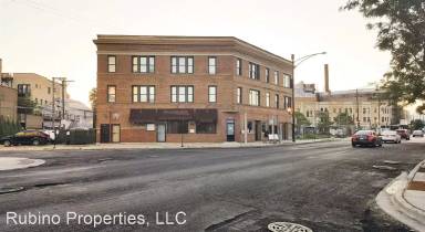 Main picture of 2169 N Milwaukee Ave