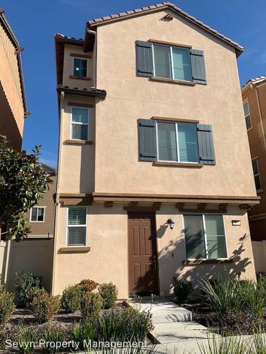 Main picture of 2873 Cedar Ln