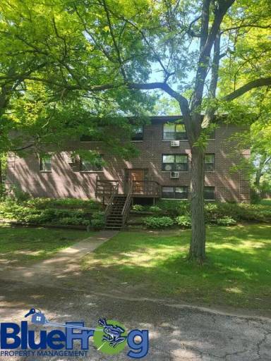 Main picture of 1187 South Waukechon Street - 5