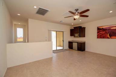 Main picture of 2450 E Blue Diamond Dr