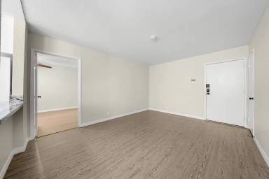 Main picture of 3140 Midway Dr