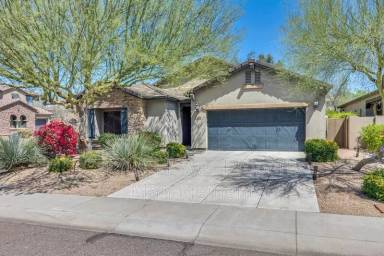 Main picture of 21121 N 37th Run