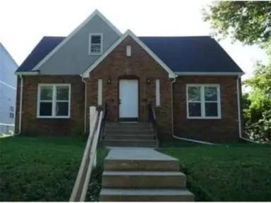 Main picture of 1813 Oliver Ave N