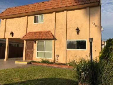 Main picture of 3667 Grim Ave