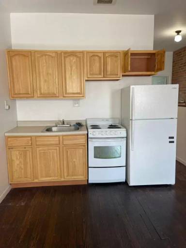 Main picture of 2255 E Clearfield St