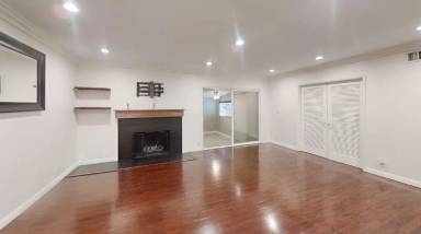 Main picture of 1454 W Houston Ave