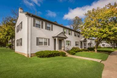 Main picture of Beechmont Townhomes