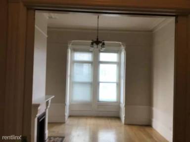 Main picture of 148 Hermann St