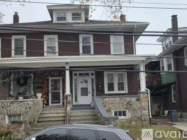 Main picture of 1322 Pike St