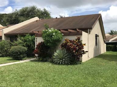 Main picture of 9825 NW 16th Ct