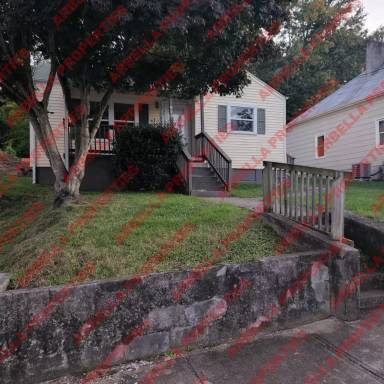 Main picture of 828 Wilson Ave
