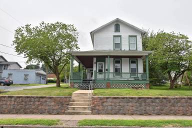 Main picture of 15 N Jones St