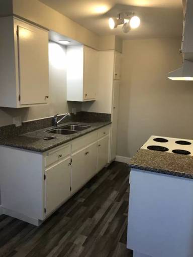 Main picture of 7611 Comstock Ave