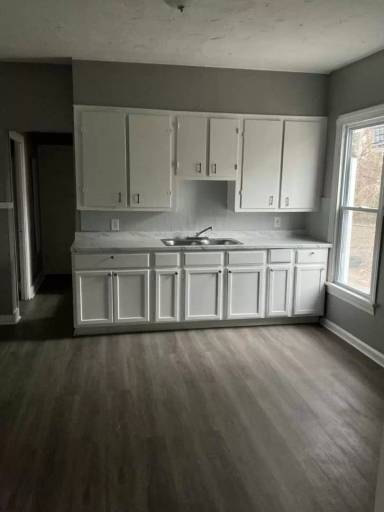 Main picture of 7203 Indiana Ave