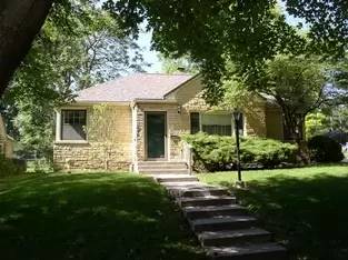 Main picture of 2636 Woodsdale Blvd
