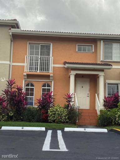 Main picture of Veranda At Doral Condo No