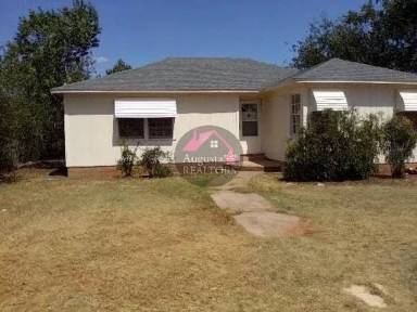 Main picture of 1821 Avenue K