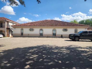 Main picture of 607 Buena Vista Dr