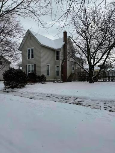 Main picture of 611 Archer Ave