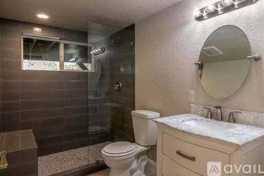 Main picture of 3162 Oakwood Rd