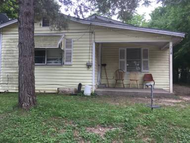 Main picture of 716 Rosewood St