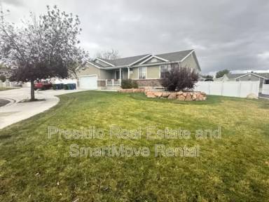 Main picture of 3414 S Hunter Dell Pl