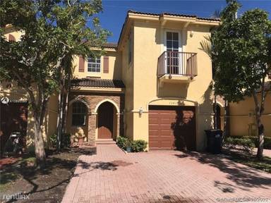 Main picture of 15417 SW 8th Ln