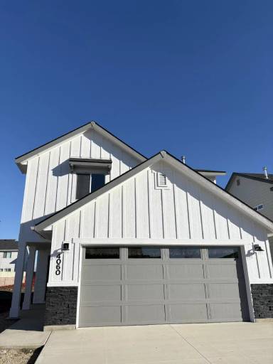 Main picture of 4060 N Edessa Ave