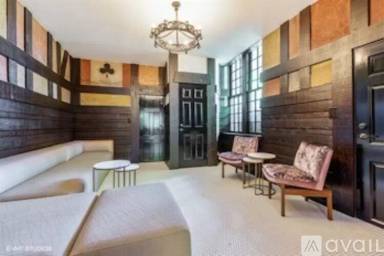 Main picture of 1033 W Loyola Apartments