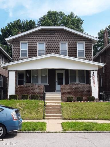 Main picture of 4981 Columbia Ave