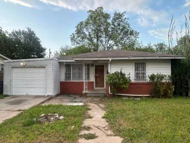 Main picture of 605 Dearborn St