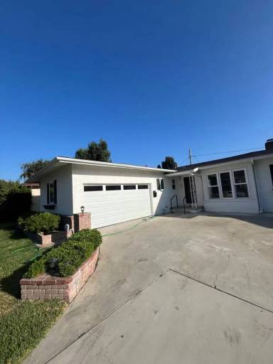 Main picture of 15314 Cullen St