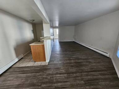 Main picture of 1225 Yosemite St