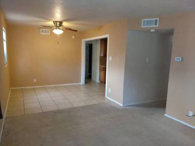 Main picture of 2610 Azalea St