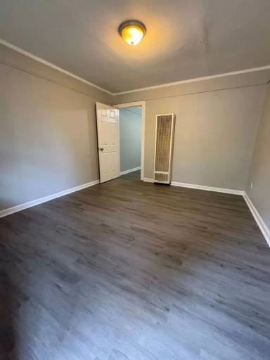 Main picture of 2077 Lowell Ave