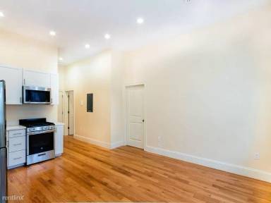 Main picture of 3 Edwin St