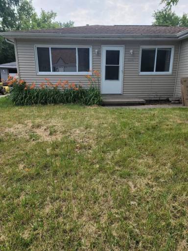 Main picture of 2204 Lynnwood Ave