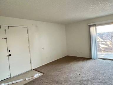 Main picture of 6043 W Golden Ln