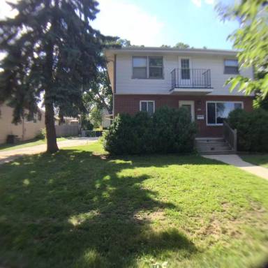 Main picture of 2829 S 69th St