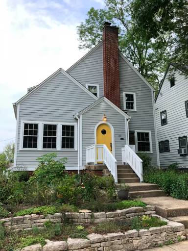 Main picture of 1321 E Hunter Ave