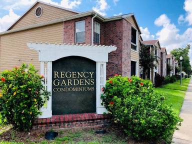 Main picture of Regency Gardens Condos
